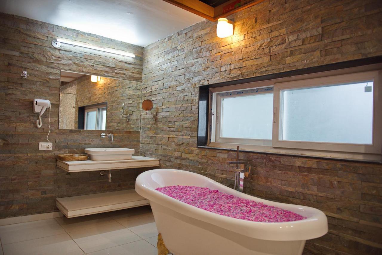 Wild Rose Resort & Spa Pushkar Exterior foto